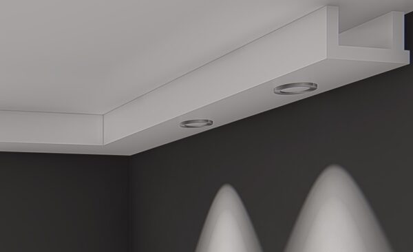 LED ST 250 kooflijst gemonteerd aan plafond met LED spots voor directe verlichting